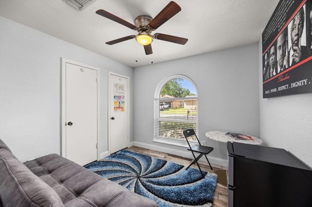 16215 Summer Dawn Lane, Houston, TX 77095