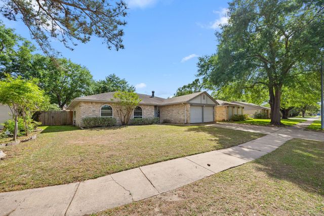 16215 Summer Dawn Lane, Houston, TX 77095