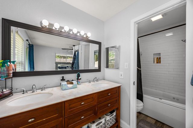 16215 Summer Dawn Lane, Houston, TX 77095