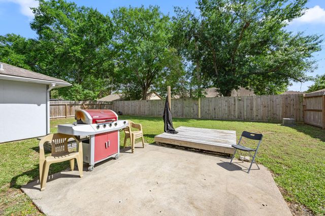 16215 Summer Dawn Lane, Houston, TX 77095