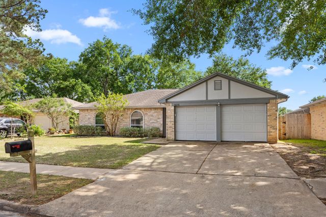 16215 Summer Dawn Lane, Houston, TX 77095