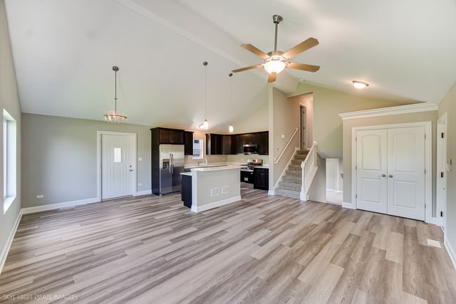 1411 W 172nd Street, East Hazel Crest, IL 60429