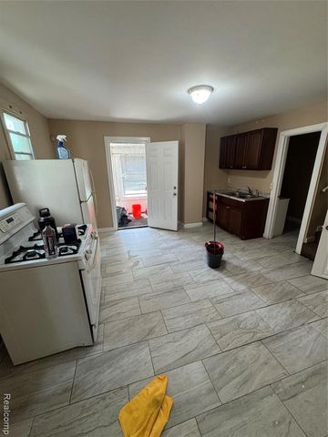 3421 Hammond Street, Detroit, MI 48210