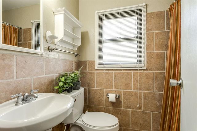 4529 NW 33rd Street, Oklahoma City, OK 73122