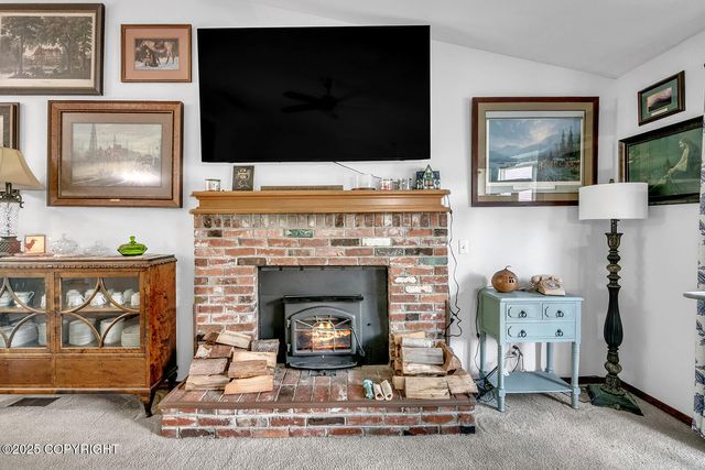 18616 Little Cape Circle, Eagle River, AK 99577