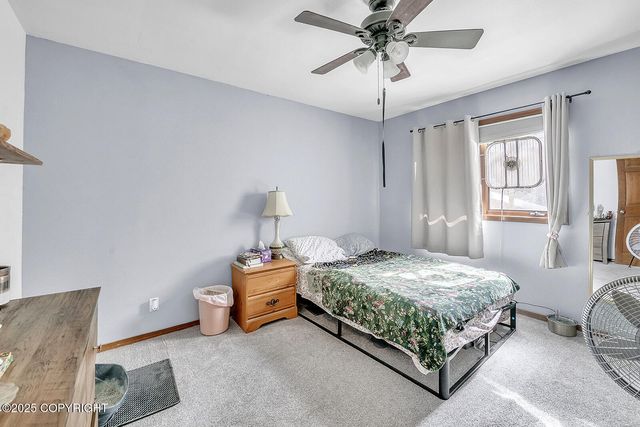 18616 Little Cape Circle, Eagle River, AK 99577