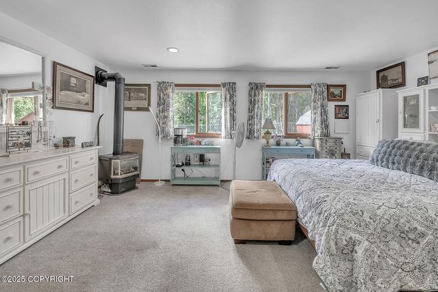 18616 Little Cape Circle, Eagle River, AK 99577