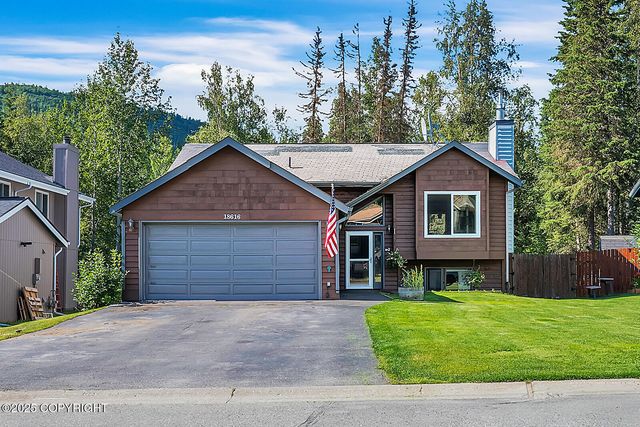 18616 Little Cape Circle, Eagle River, AK 99577