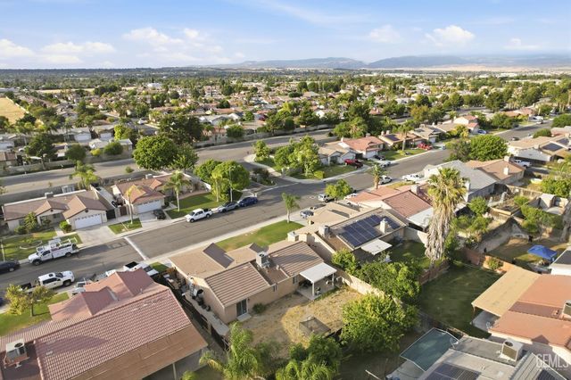 5029 Trabuco Canyon Drive, Bakersfield, CA 93307