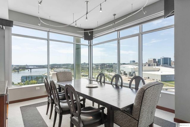 555 Riverfront Plaza PH, Omaha, NE 68102