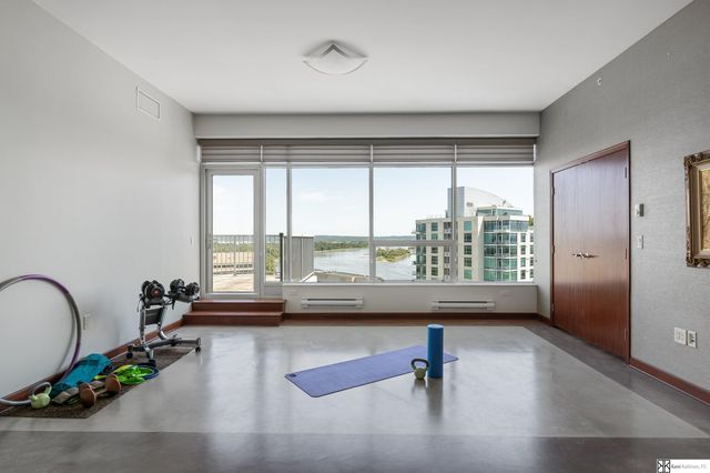 555 Riverfront Plaza PH, Omaha, NE 68102