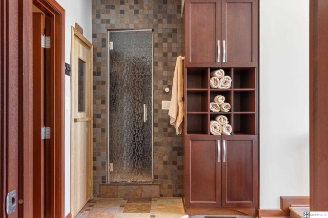 555 Riverfront Plaza PH, Omaha, NE 68102