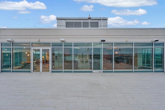 555 Riverfront Plaza PH, Omaha, NE 68102