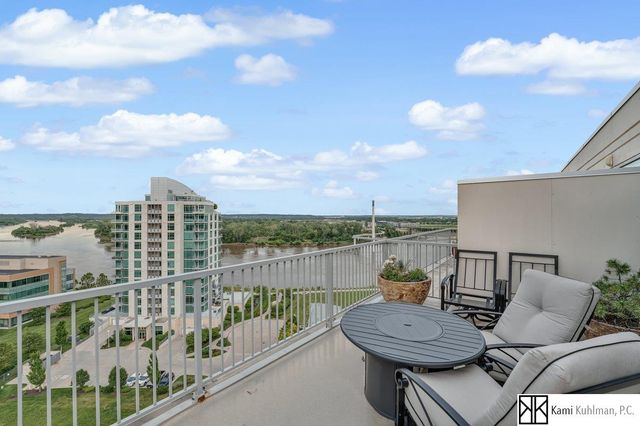 555 Riverfront Plaza PH, Omaha, NE 68102