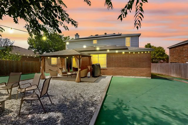 226 Yale Boulevard, Glenn Heights, TX 75154