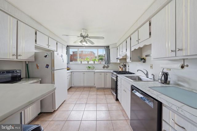 134 CRUM CREEK DR, Woodlyn, PA 19094