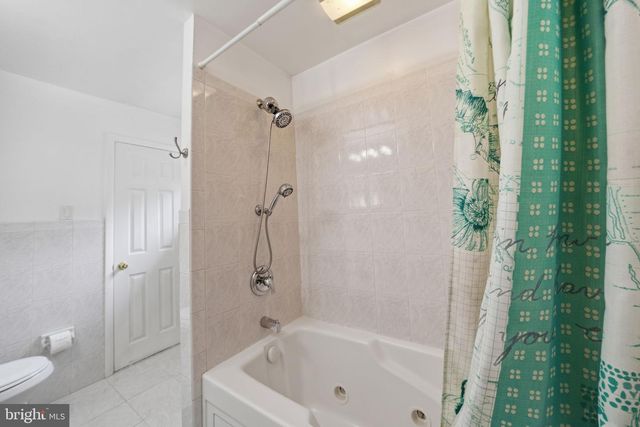 134 CRUM CREEK DR, Woodlyn, PA 19094