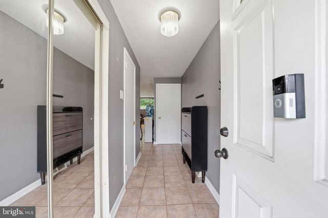 134 CRUM CREEK DR, Woodlyn, PA 19094