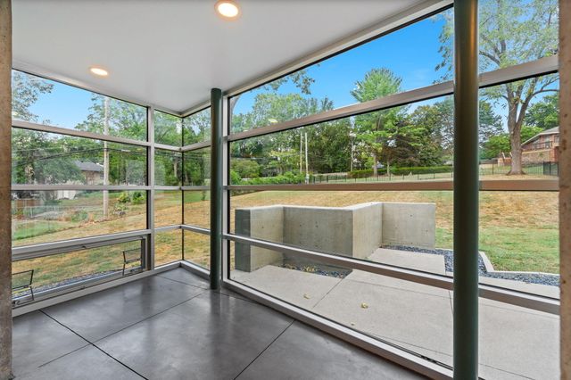 3023 E Inglewood Court, Springfield, MO 65804
