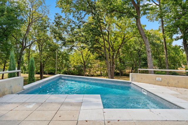 3023 E Inglewood Court, Springfield, MO 65804