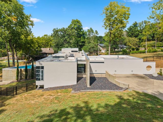 3023 E Inglewood Court, Springfield, MO 65804
