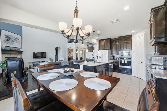 115 Sapphire Lane, Waxahachie, TX 75165