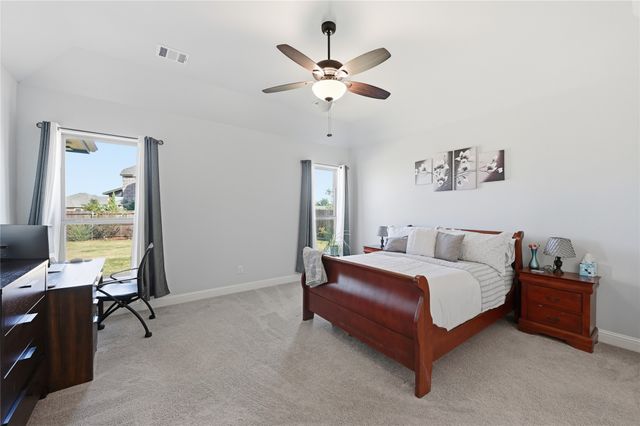 115 Sapphire Lane, Waxahachie, TX 75165