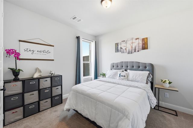 115 Sapphire Lane, Waxahachie, TX 75165