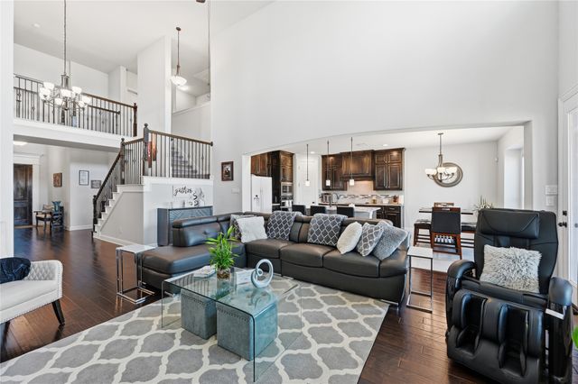 115 Sapphire Lane, Waxahachie, TX 75165