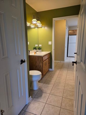 20301 S Pine Hill Road 2D, Frankfort, IL 60423