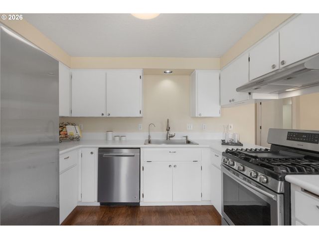 5677 Nw 180TH Pl, Portland, OR 97229