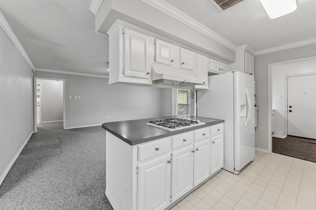 1797 Sh 30 E, Huntsville, TX 77320