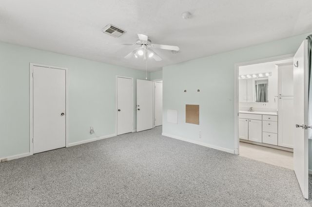 1797 Sh 30 E, Huntsville, TX 77320