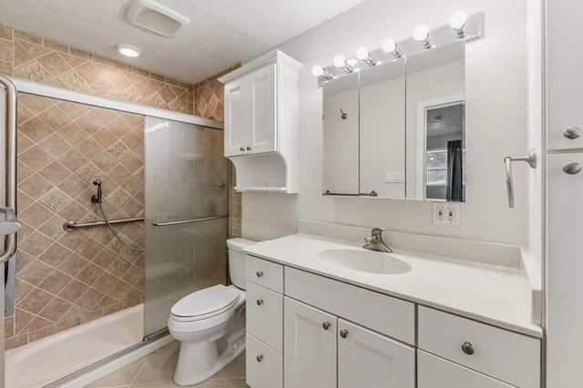 1797 Sh 30 E, Huntsville, TX 77320