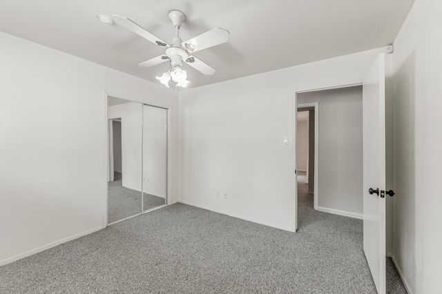 1797 Sh 30 E, Huntsville, TX 77320