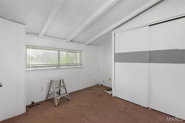 2797 Dawnview Drive, Florissant, MO 63031