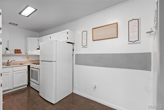 2797 Dawnview Drive, Florissant, MO 63031