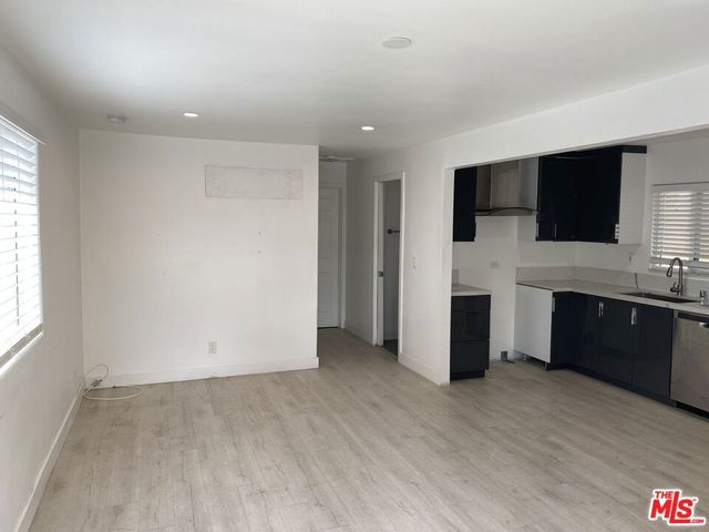 6417 Crescent Street, Los Angeles, CA 90042