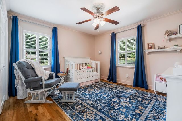 760 Lakeland Dr, Mcminnville, TN 37110