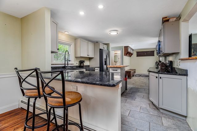 17 Fairview, Ashburnham, MA 01430