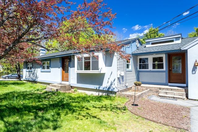 17 Fairview, Ashburnham, MA 01430
