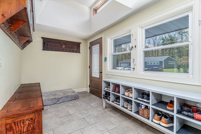 17 Fairview, Ashburnham, MA 01430