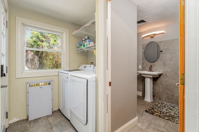 17 Fairview, Ashburnham, MA 01430