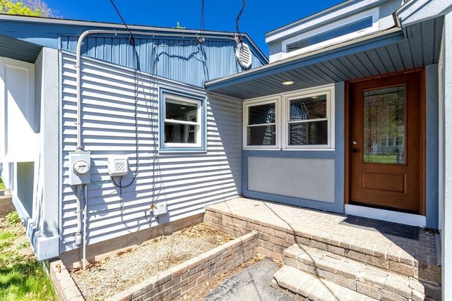 17 Fairview, Ashburnham, MA 01430