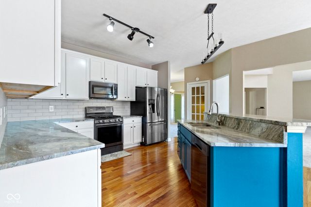 13747 Stone Haven Drive, Carmel, IN 46033