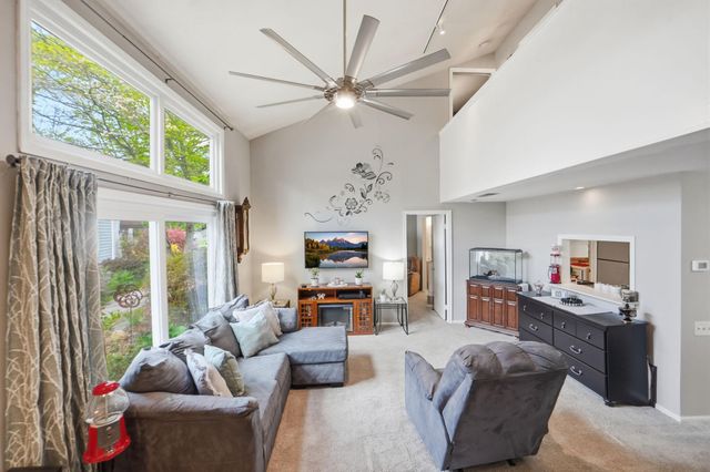 1505 KENSINGTON DR, Hagerstown, MD 21742