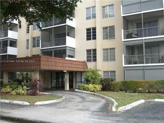 4158 Inverrary Drive 411, Lauderhill, FL 33319