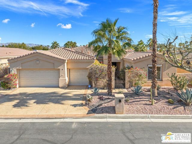 4 Hillcrest Drive, Palm Desert, CA 92260