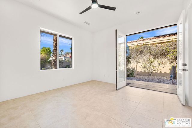 4 Hillcrest Drive, Palm Desert, CA 92260