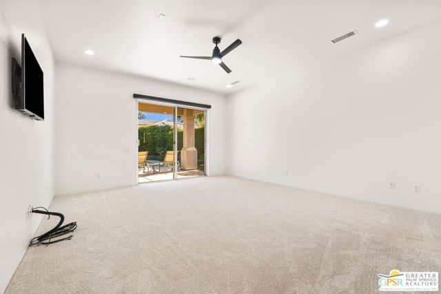 4 Hillcrest Drive, Palm Desert, CA 92260